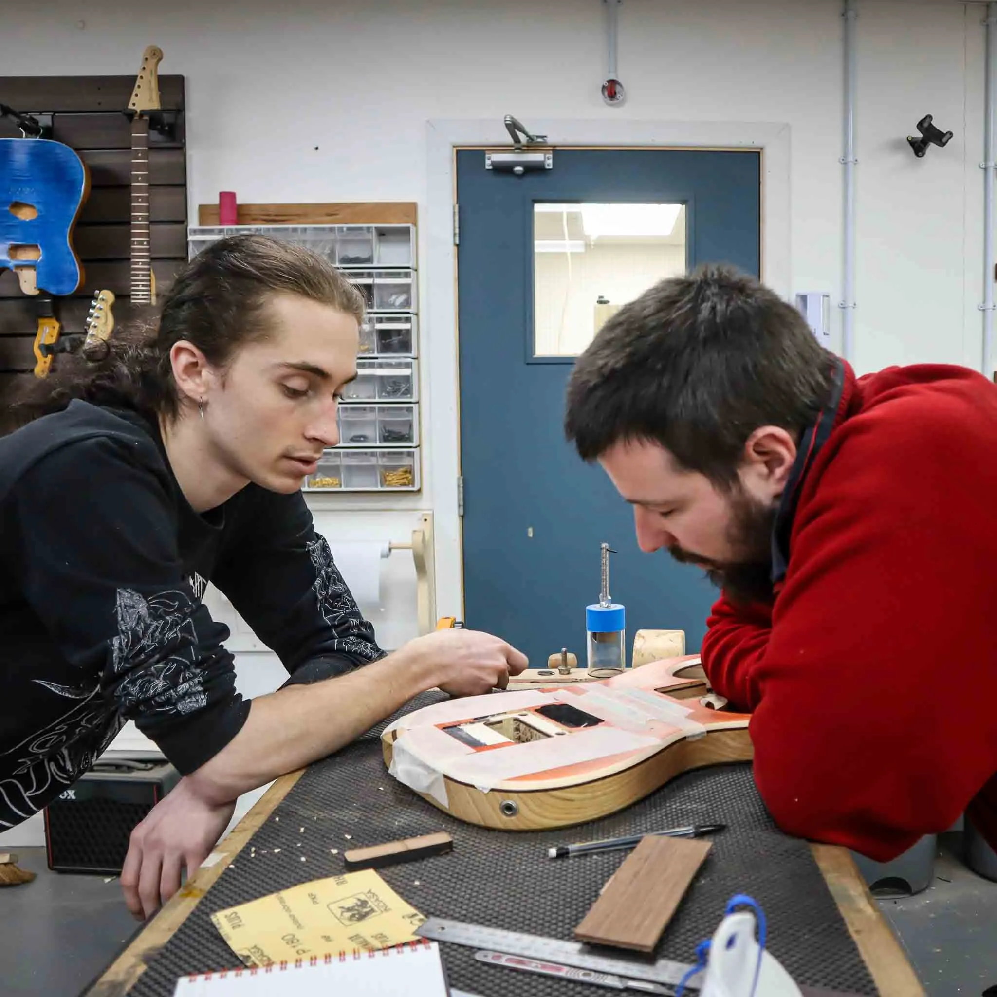 2 Week All-In Les Paul style Building Course