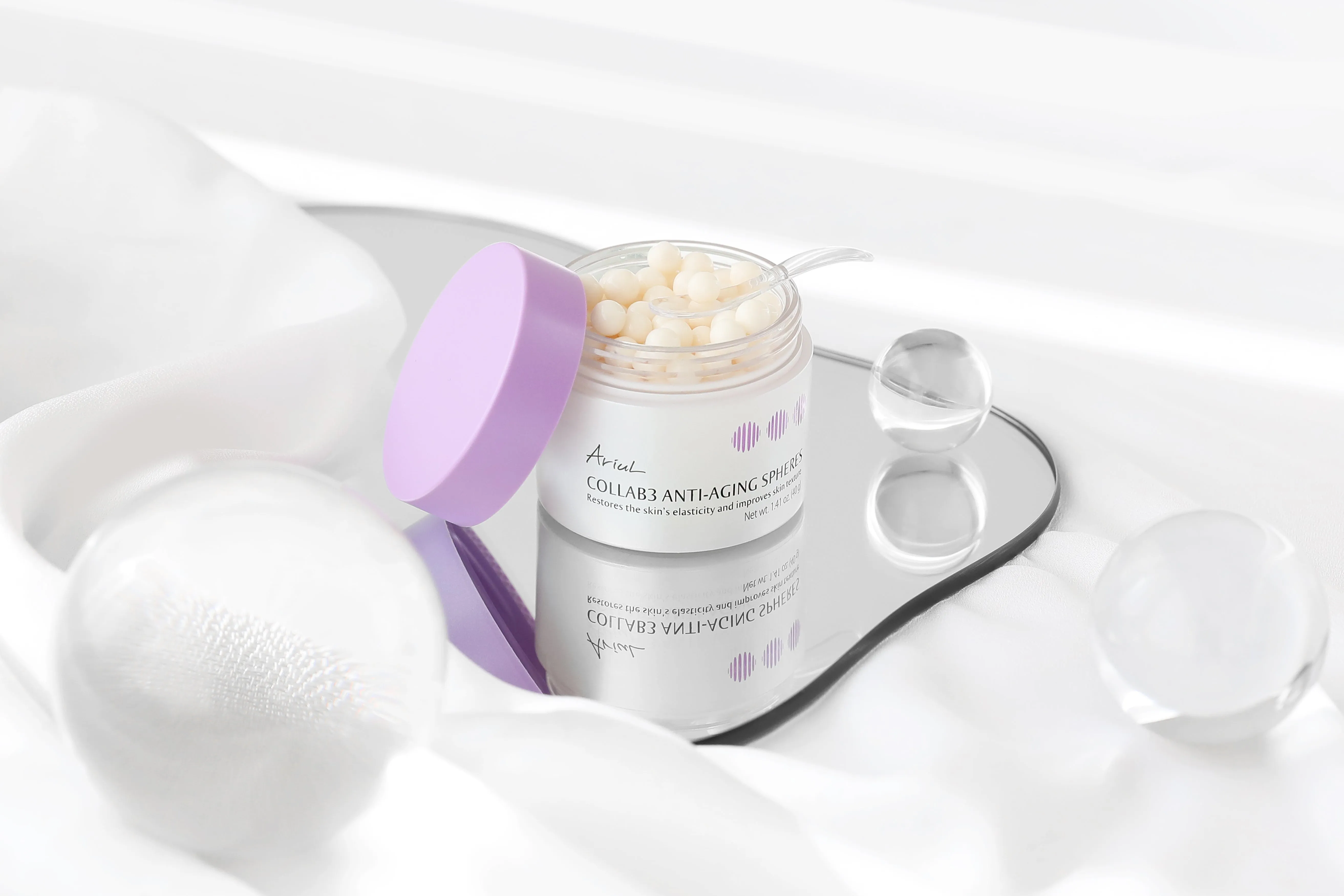 Ariul CollaB3 Anti-Aging Spheres Daily Moisturizer with Collagen & Retinyl Palmitate