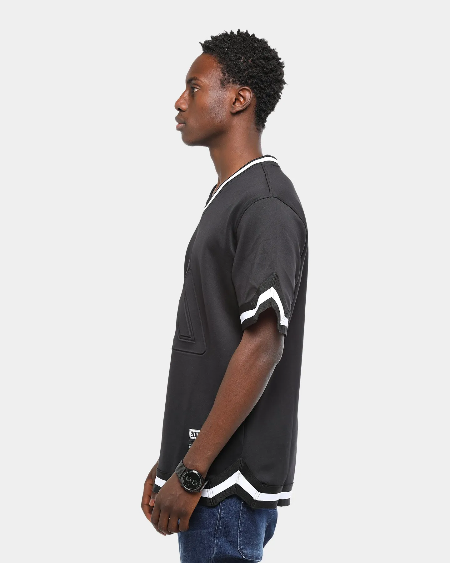 Black Pyramid Maze Logo Embossed Jersey Black