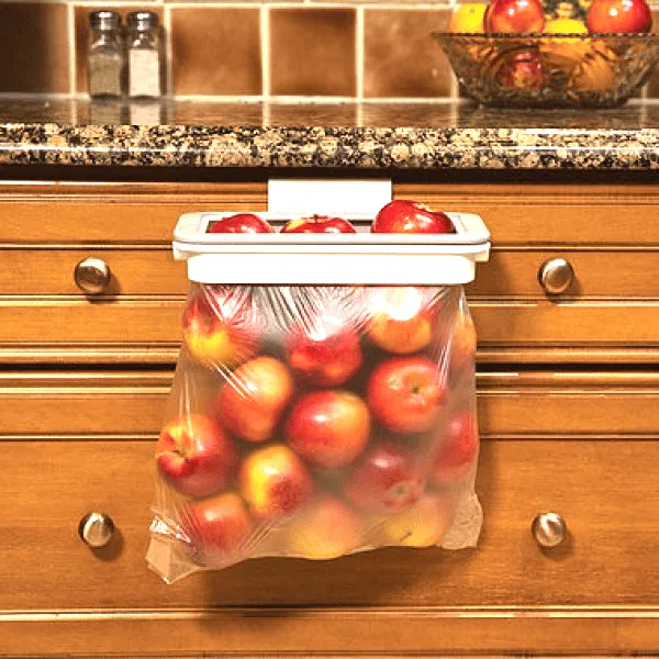 Buy 1 Get 1 Free: Eco-Friendly Clip-On Hanging Trash Bag Holder