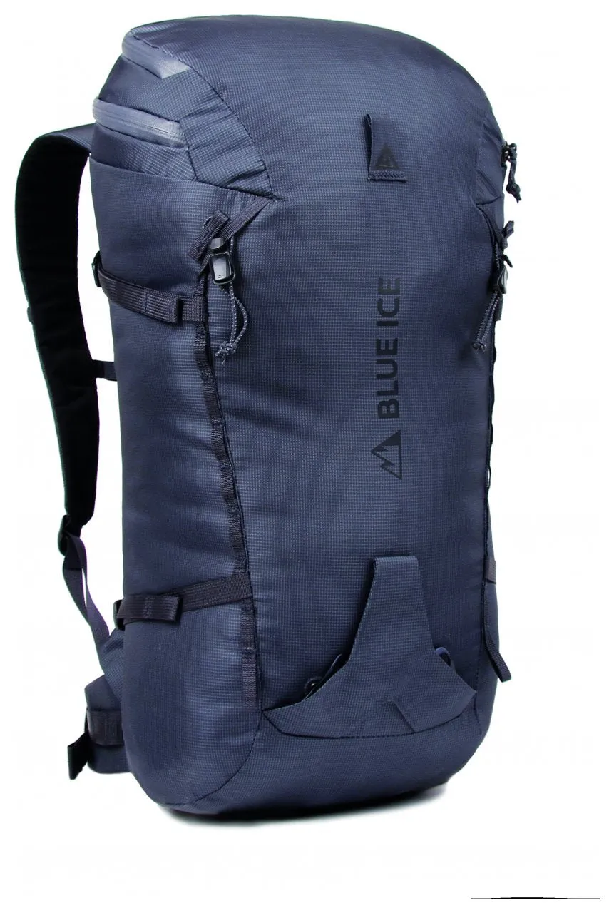Chiru (25L) - India Ink, classic mountaineering pack