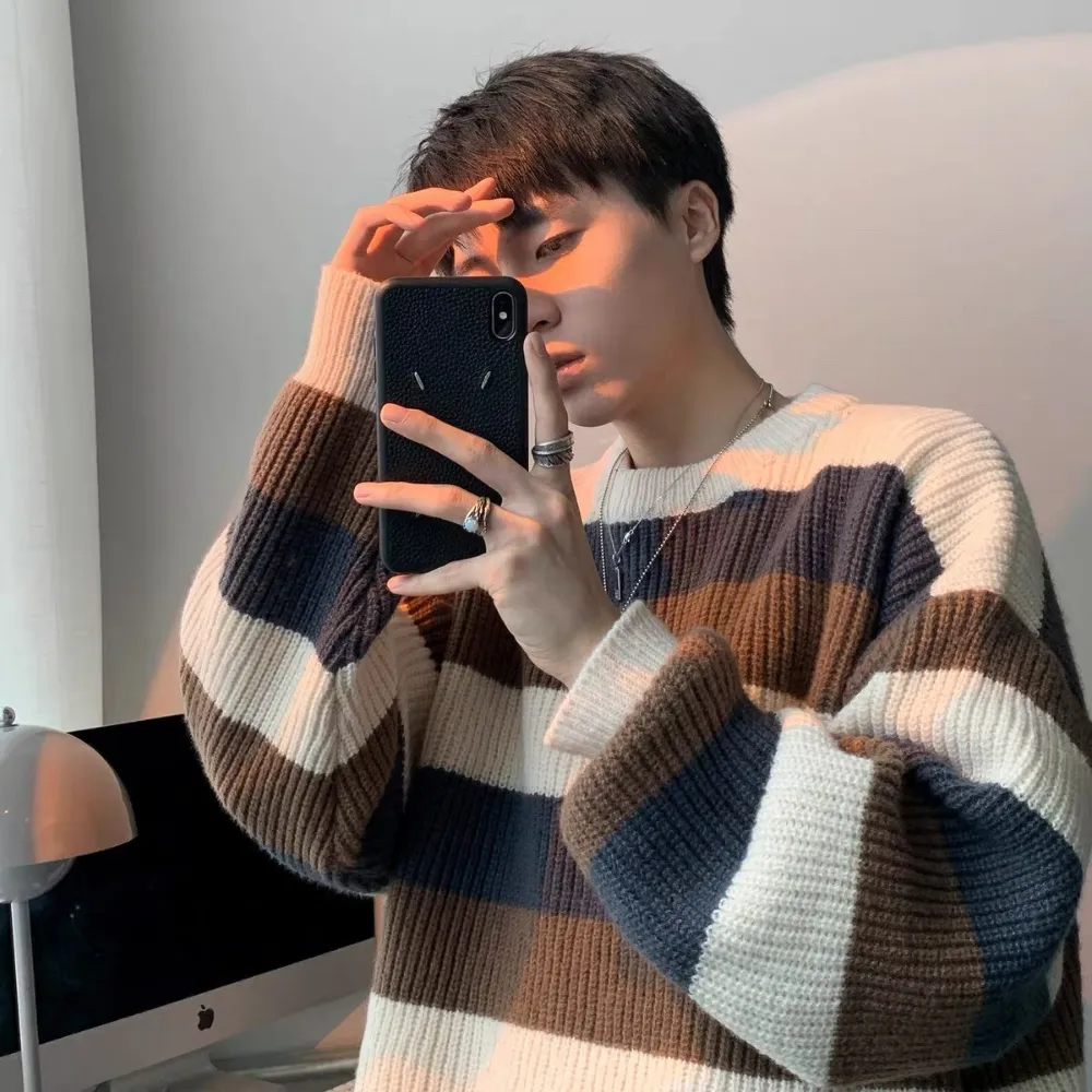 “Color-blocking stripes” Sweater