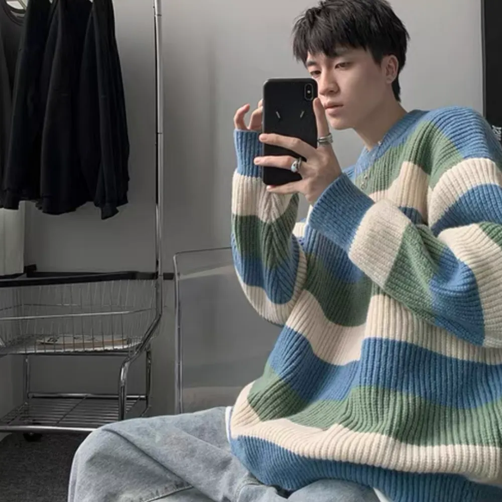 “Color-blocking stripes” Sweater