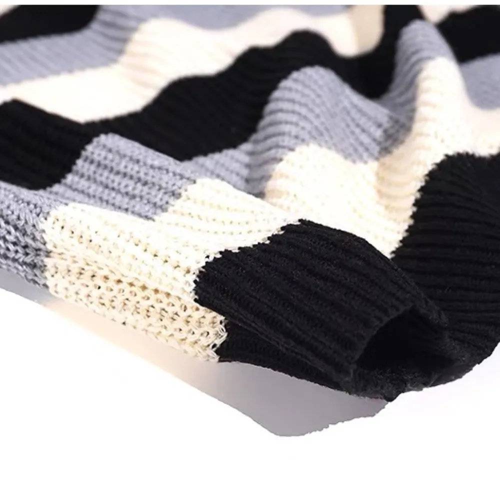 “Color-blocking stripes” Sweater