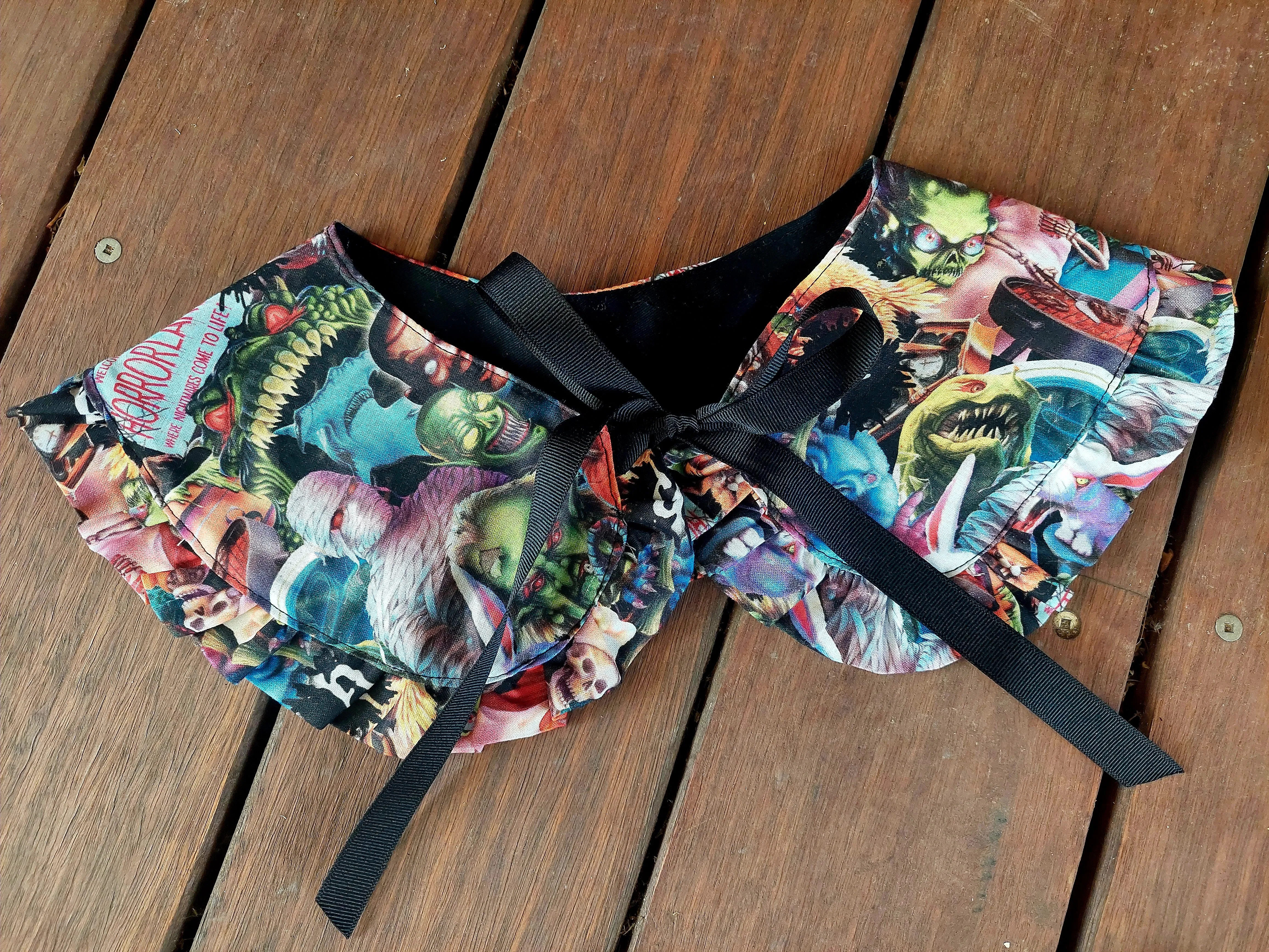 Halloween reversible collars