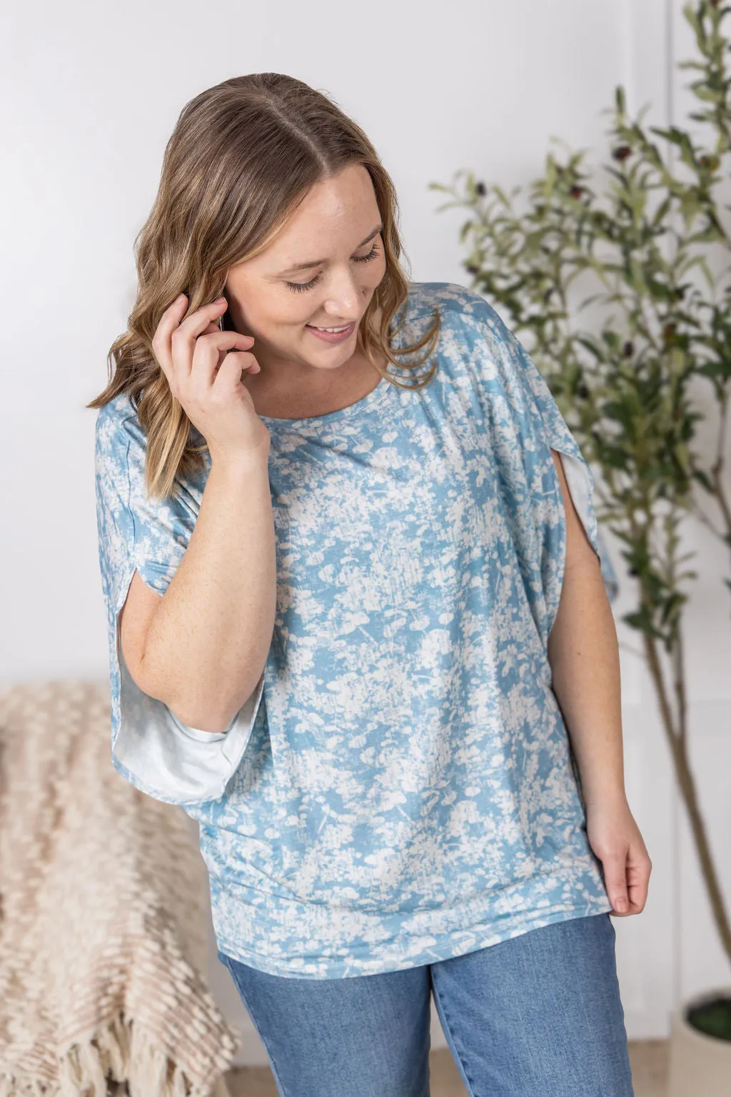 IN PRODUCTION Darcy Dolman - Blue and Ivory Abstract