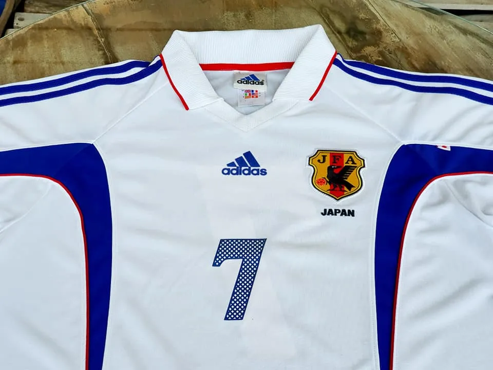 JAPAN 2000 AFC ASIAN CUP CHAMPION NAKATA 7 AWAY JERSEY ADIDAS SHIRT  LARGE  ジャージーシャツ  SOLD OUT !