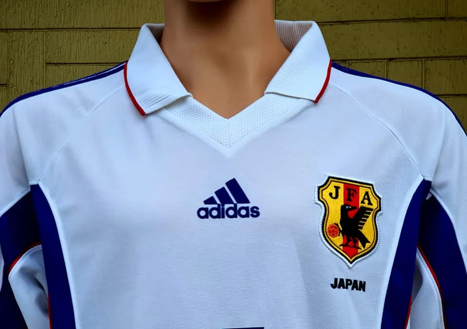 JAPAN 2000 AFC ASIAN CUP CHAMPION NAKATA 7 AWAY JERSEY ADIDAS SHIRT  LARGE  ジャージーシャツ  SOLD OUT !