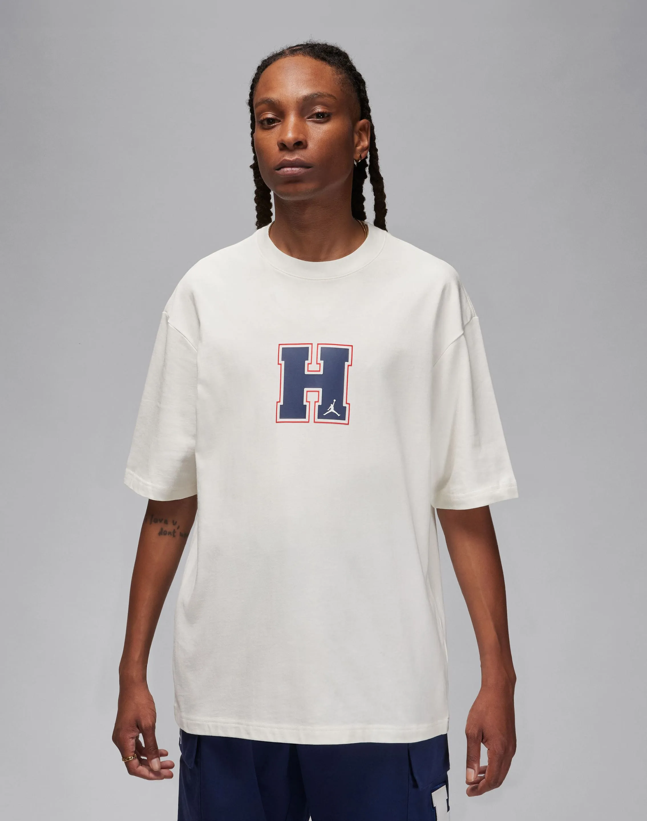 Jordan Howard University Tee