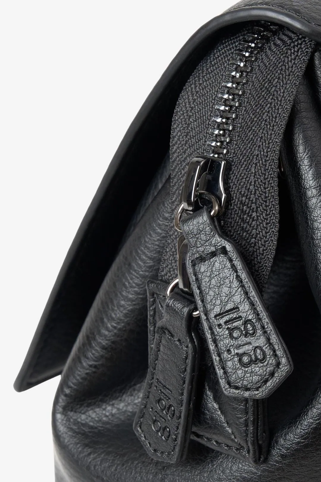 Luxe (2.0) Changing Backpack