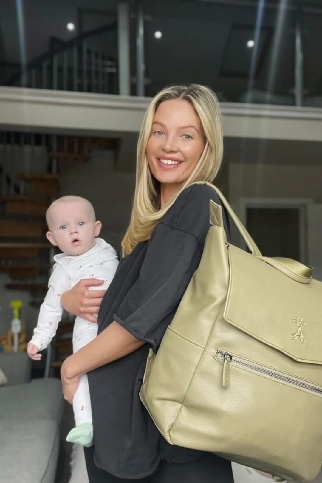 Luxe (2.0) Changing Backpack