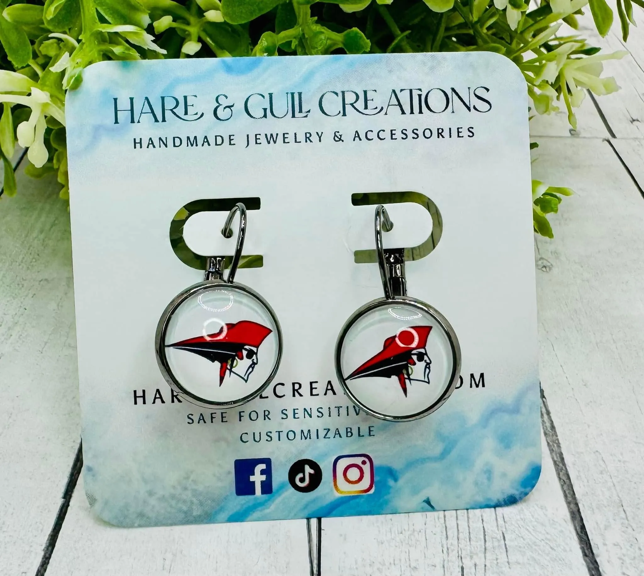 Mascot Glass Globe Earrings - 12mm