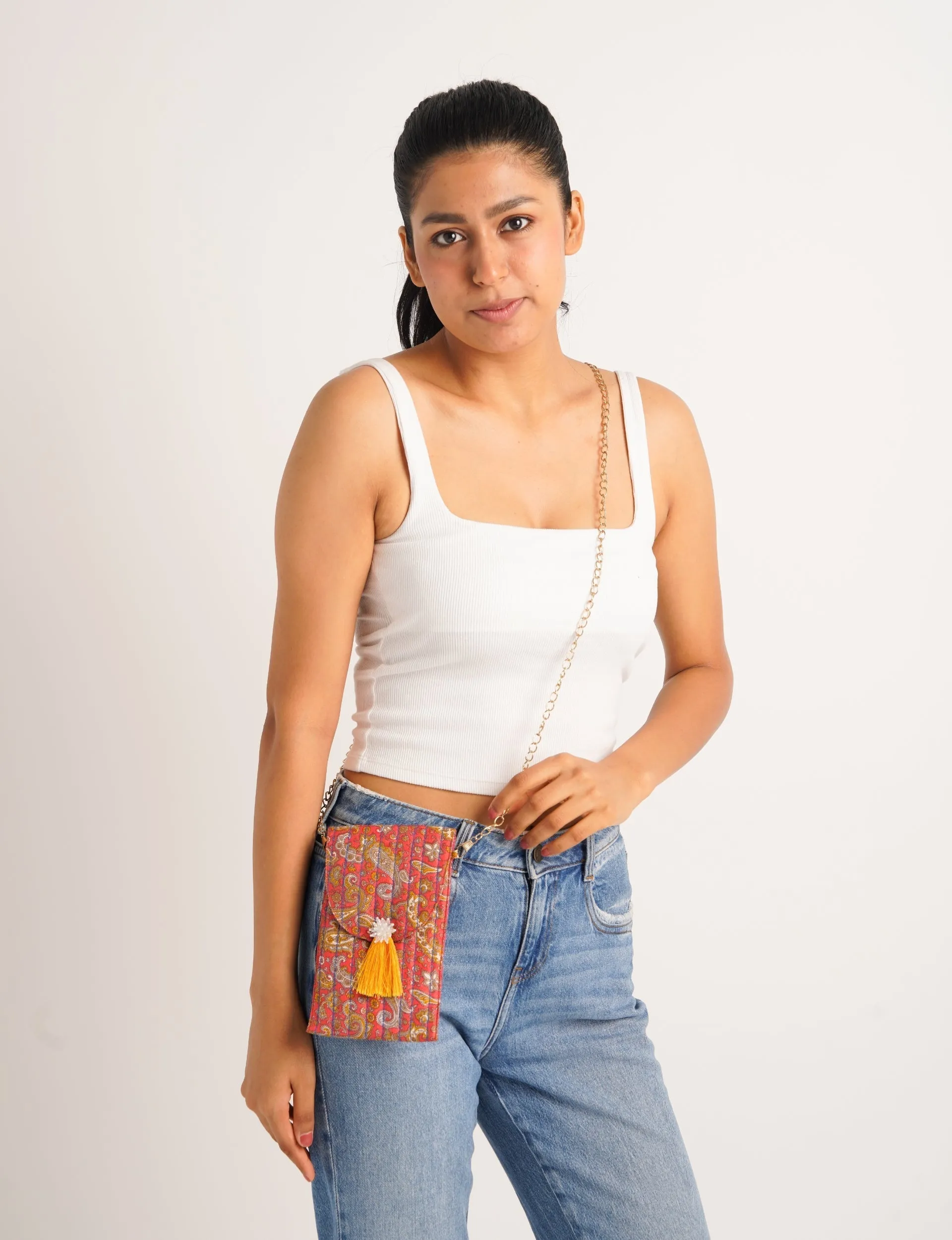 MOBILE PHONE POUCH WITH TASSEL