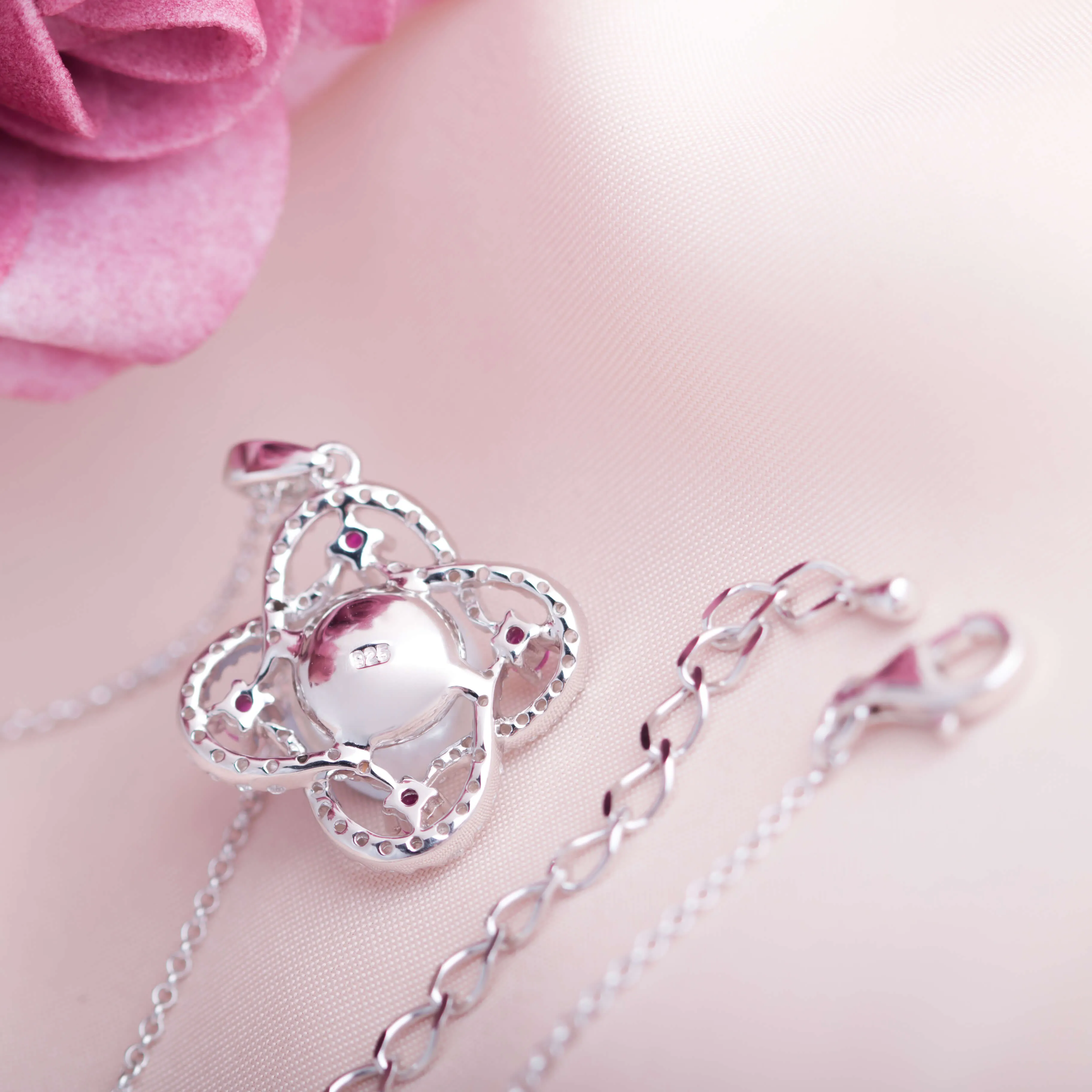 Molah Silver Freshwater Pearl and Cubic Zirconia Swirl Clover Pendant Necklace