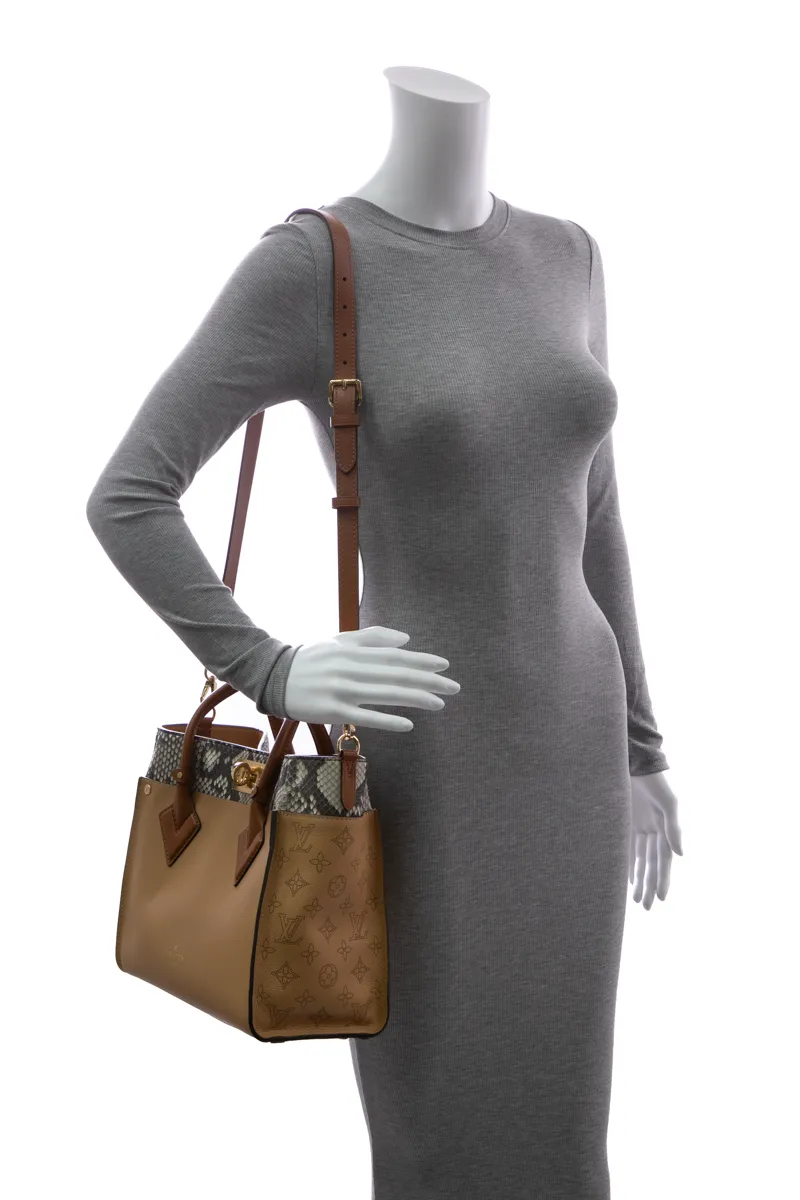 On My Side MM Bag