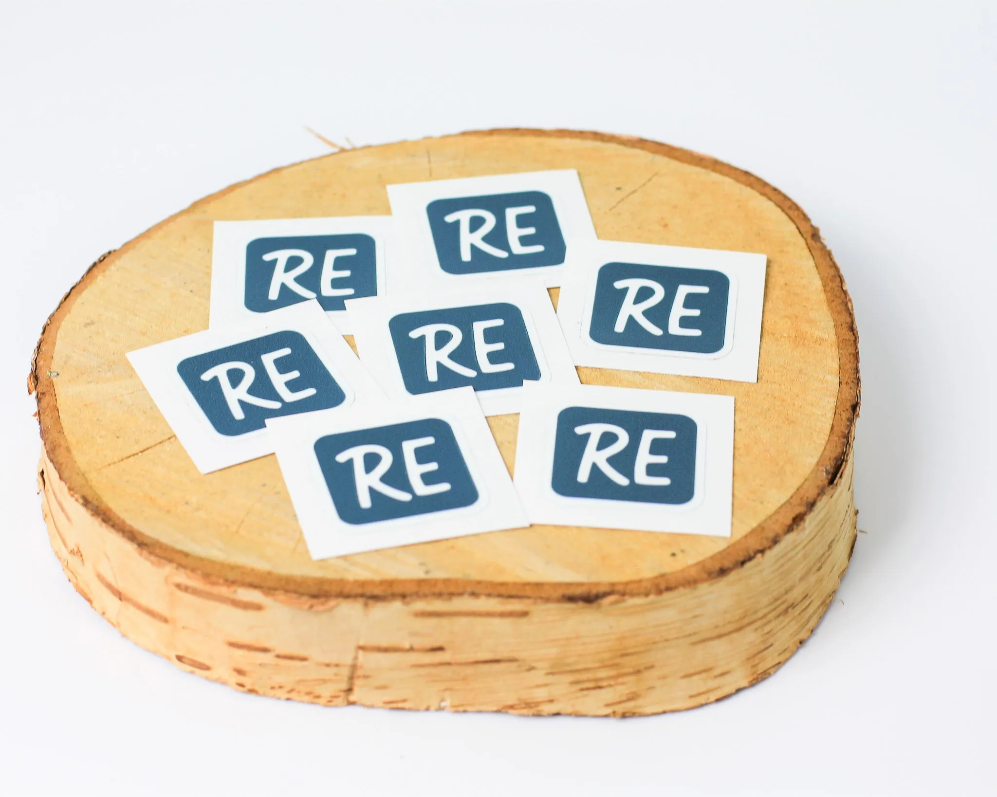 RE logo sticker