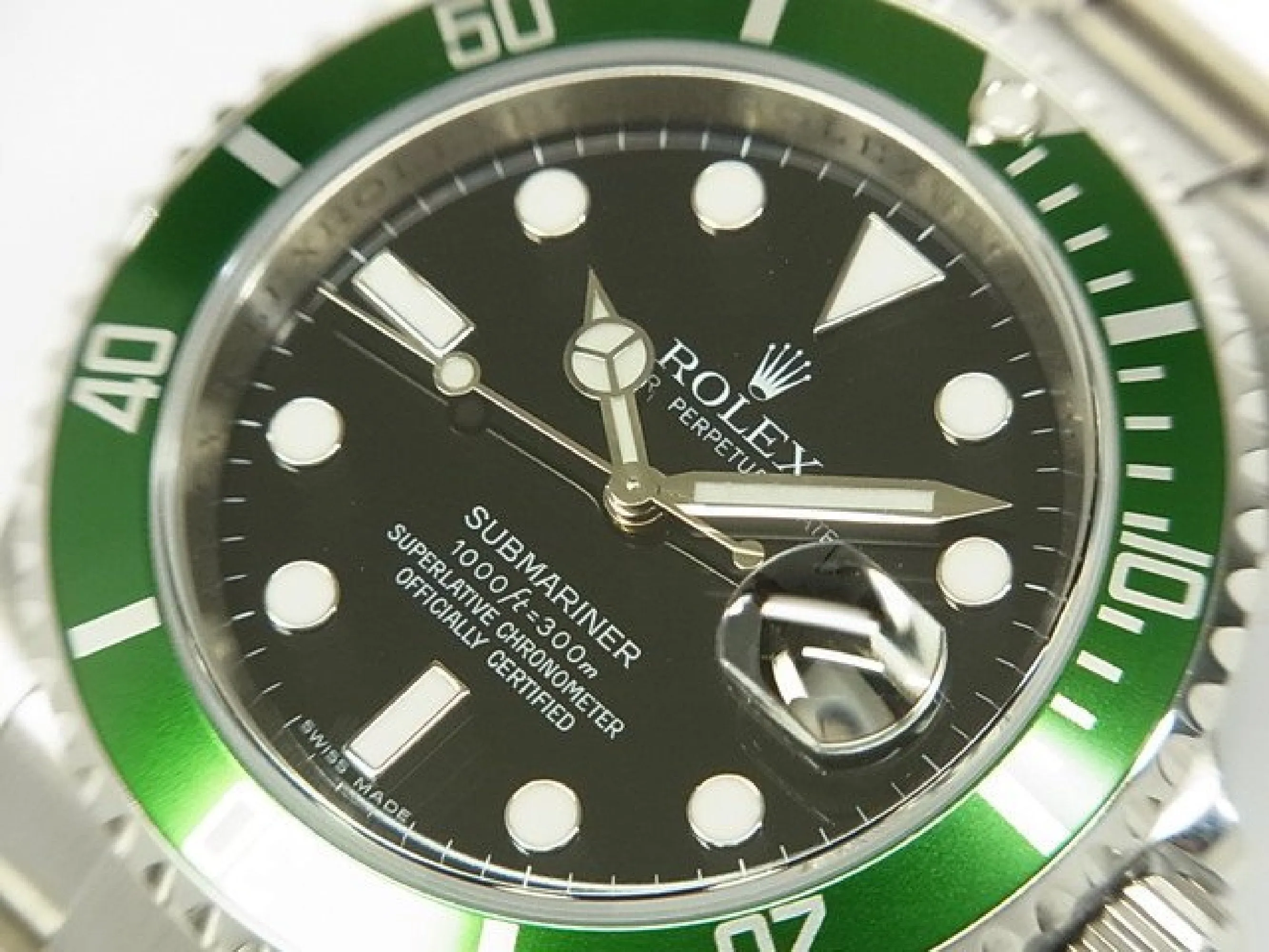 ROLEX Submariner date green bezel 16610LV M series Mens 182406440