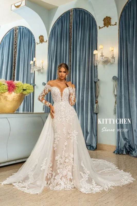 Size 12 Kitty Chen Sharon Ivory Detachable Train