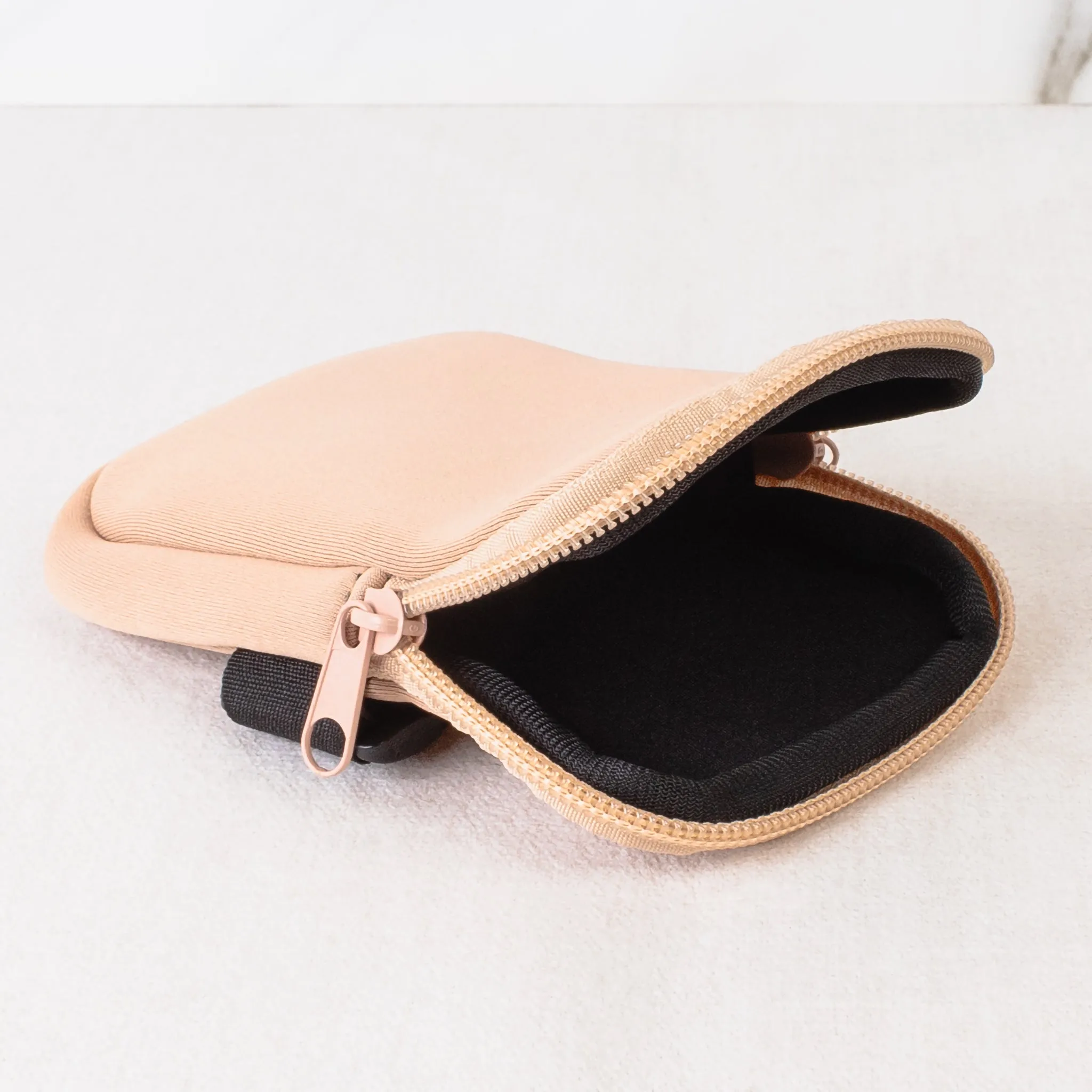 TP02 - Tumbler Pouch - Beige
