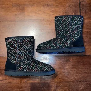 UGG Kid’s Classic 2 Graphic Stitch Short Boot