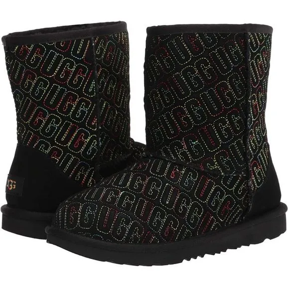 UGG Kid’s Classic 2 Graphic Stitch Short Boot