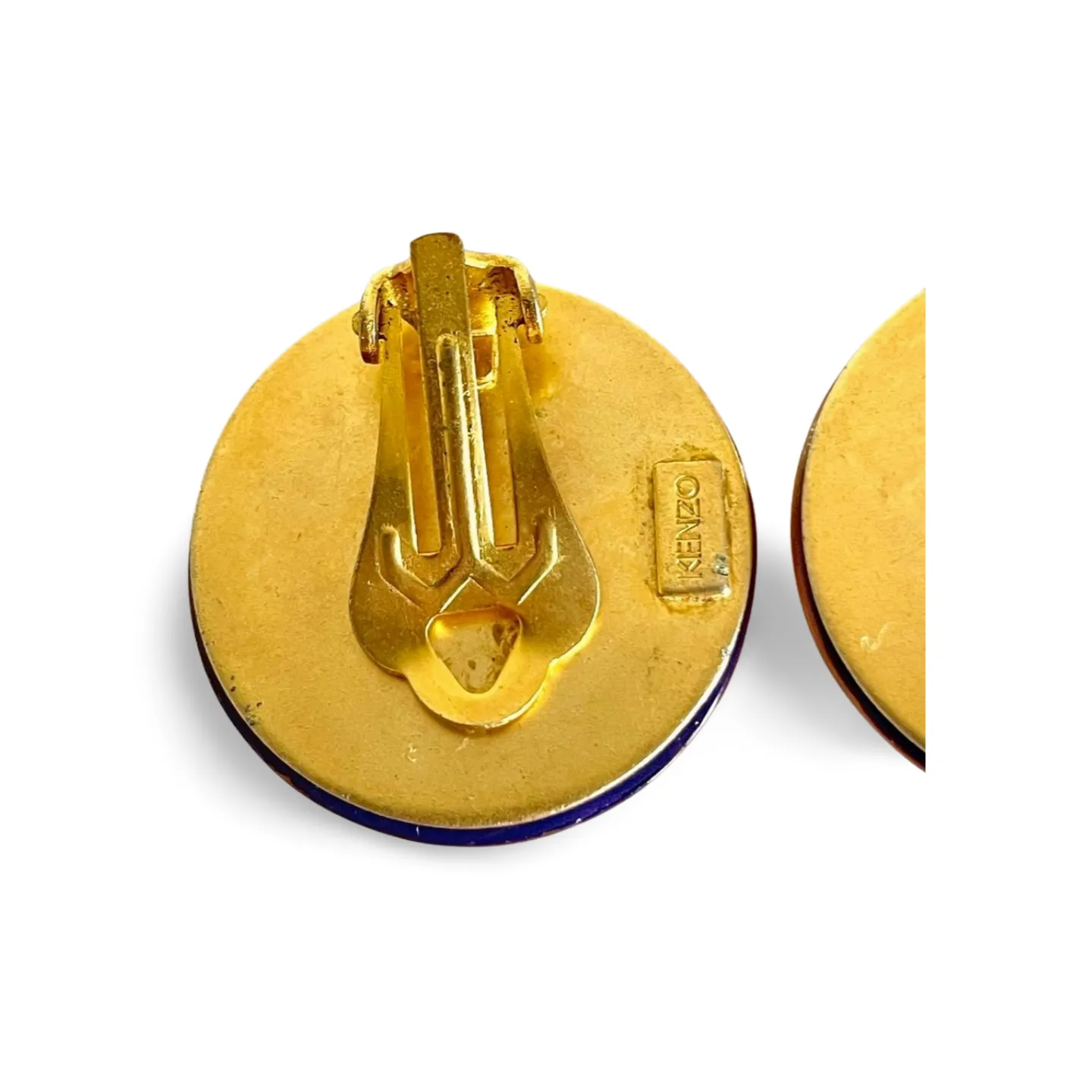 Vintage KENZO purple and orange round flower resin earrings. Round earrings. Chic, mod, and rare masterpiece jewelry. 060728br5