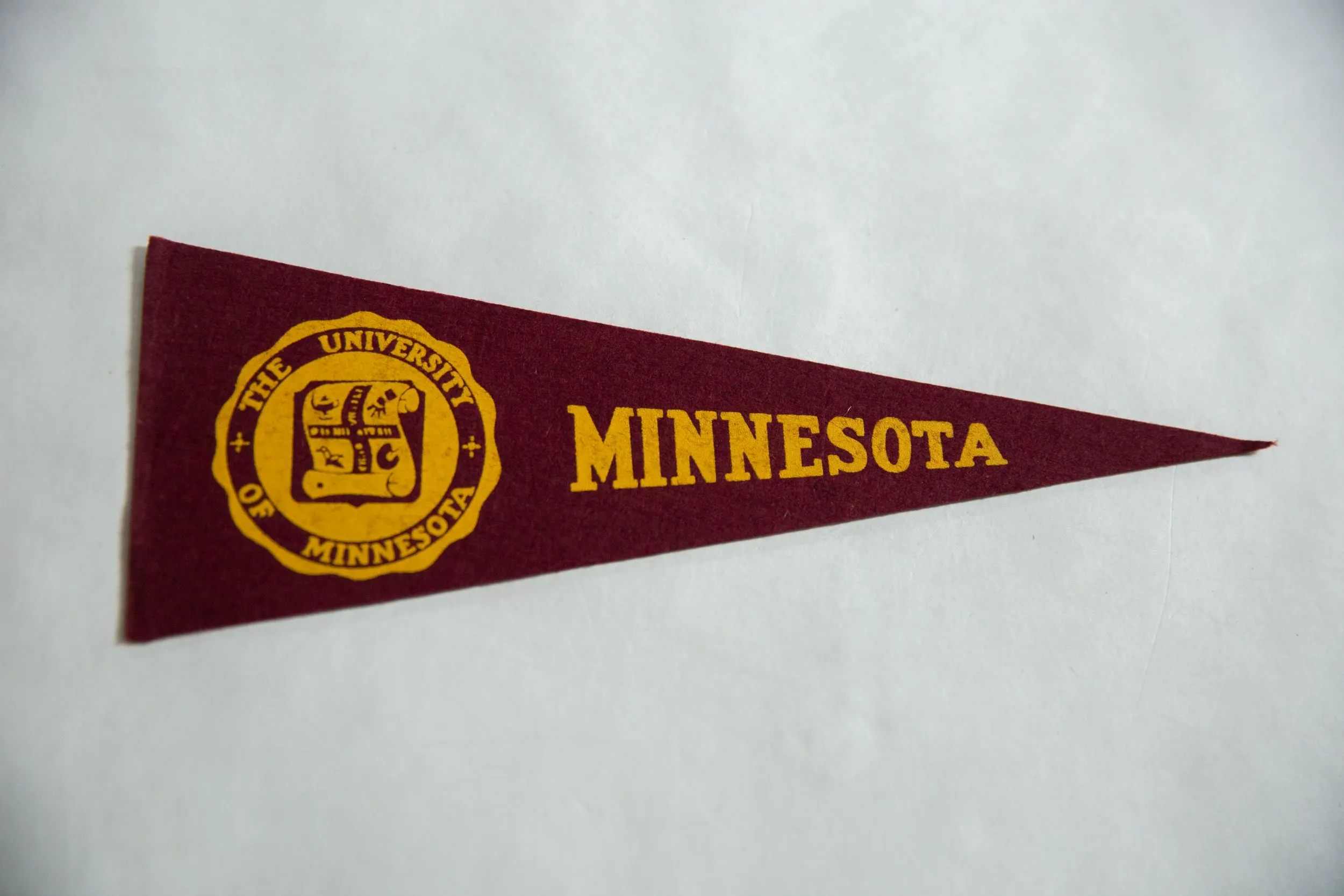 Vintage University of Minnesota Felt Flag