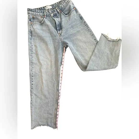 Zara High Rise Button Up Straight Leg Raw Hem Blue Jeans sz 8 EUC Y2K 90’s