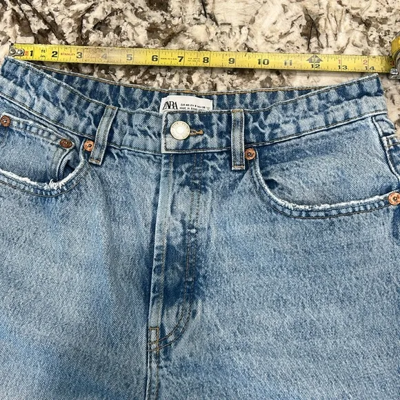 Zara High Rise Button Up Straight Leg Raw Hem Blue Jeans sz 8 EUC Y2K 90’s
